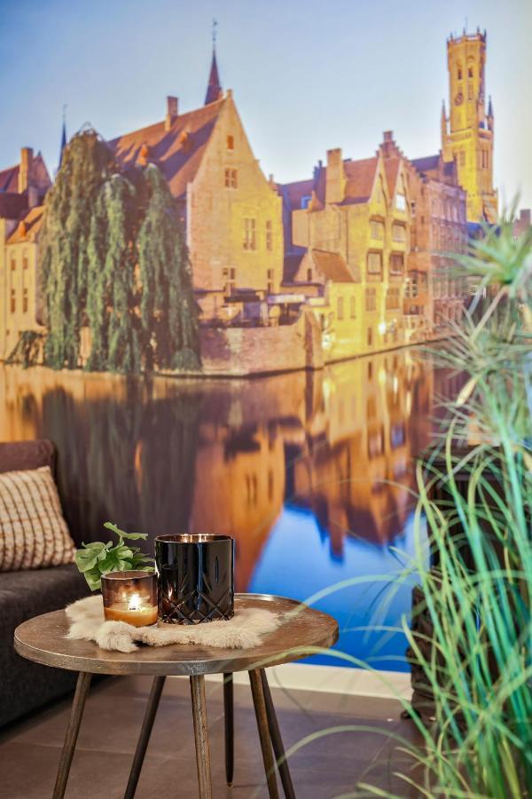 Huswell - Charming Getaway In The Historical City Center Brugge Bagian luar foto